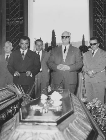 Enzo Ferrari, the founder of the legendary Italian manufacturer, was present at De Portago's funeral.