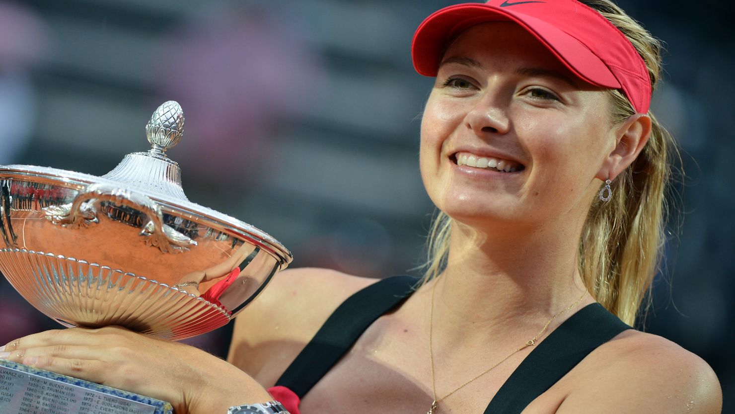 Maria Sharapova won the 26th title of her career after beating Li Na in three sets