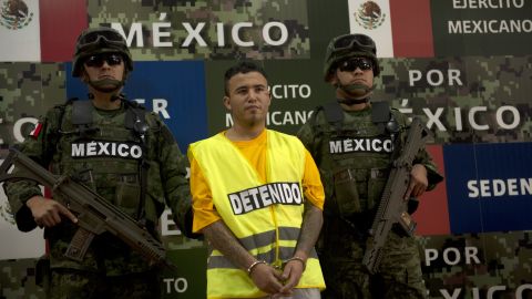 Mexican soldiers escort suspect Daniel de Jesus Elizondo Ramirez, known as "El Loco."