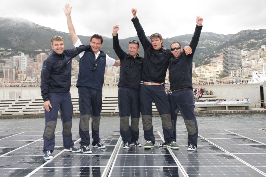 It took the crew 585 days to sail around the world. The "Turanor" already held the Guinness World Record for the world's largest solar-powered boat and managed to set four more records in the course of its voyage.