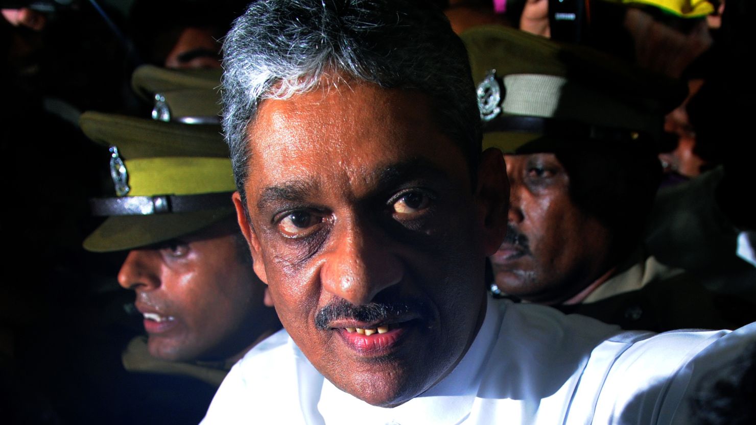 Sri Lanka's ex-army chief Sarath Fonseka leaves a private hospital in Colombo, ahead of being freed from prison.