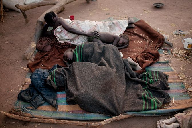 Nuba refugees sleep rough in the Yida camp, South Sudan, in April 2012.