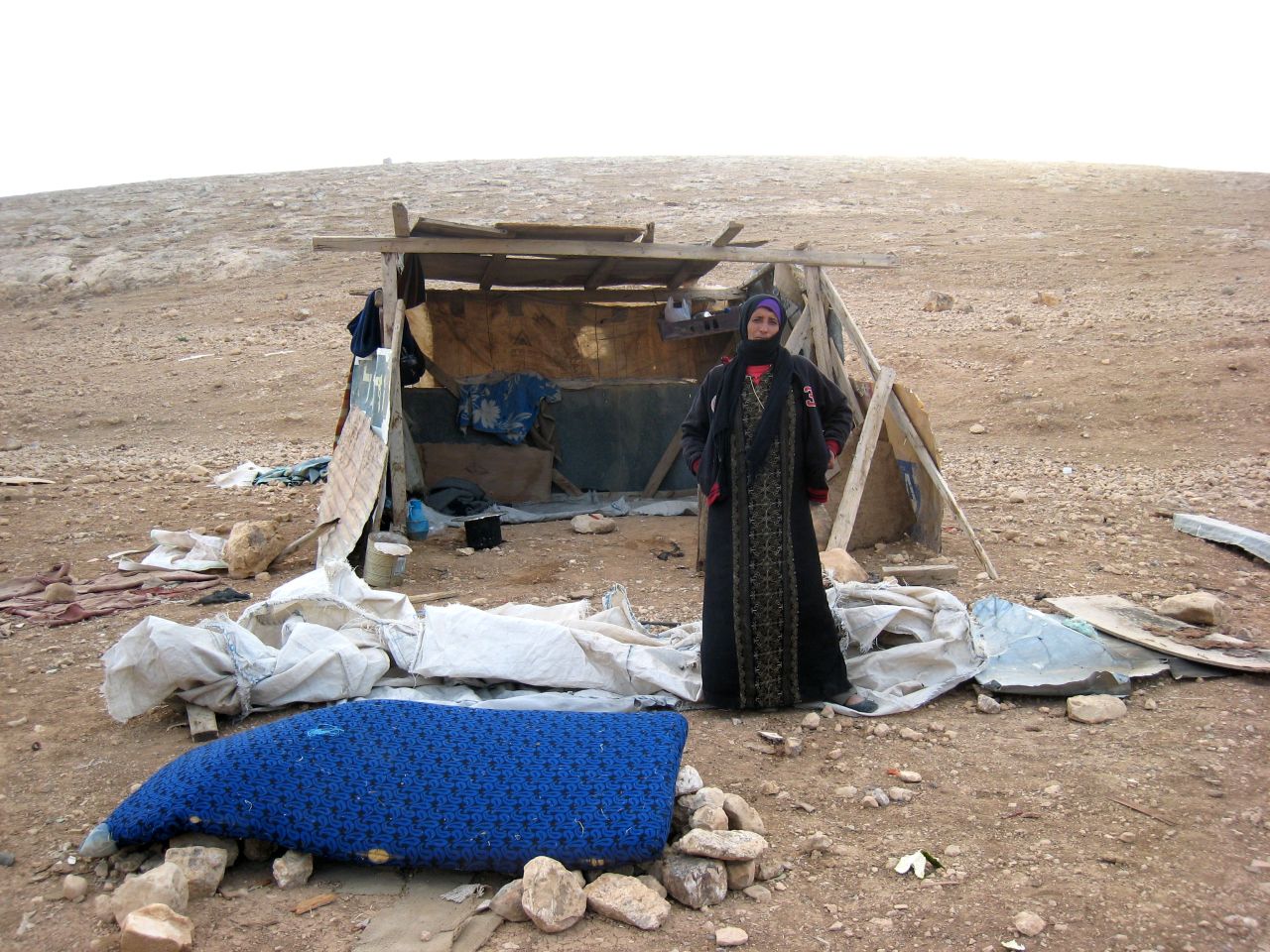 Bedouins from the Arad Jahalin tribe in the Palestinian territories threatened with forced displacement. 