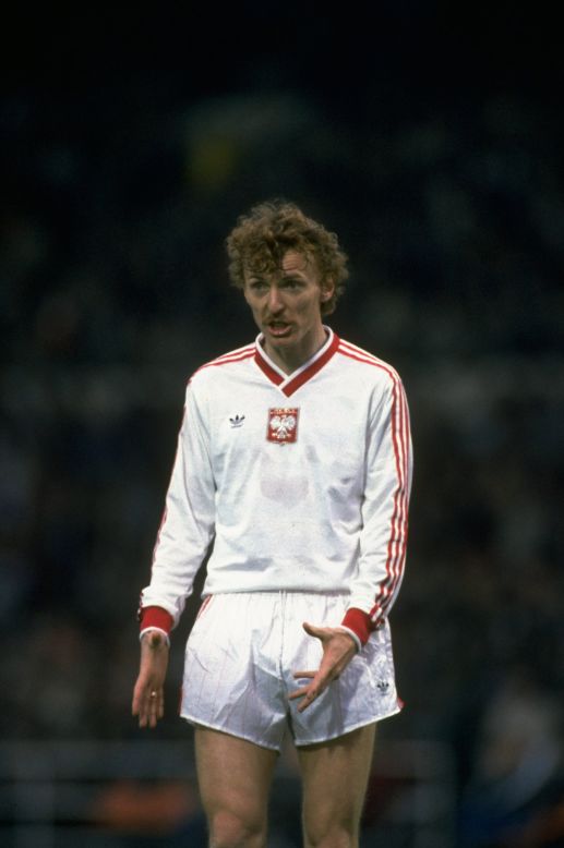 After a goalless draw against Italy in their first game, the Poles set the tournament alight thanks to the scintillating forward play of Zbigniew Boniek. Boniek would score three goals against Belgium and his treble is considered one of the all-time greatest international hat-tricks. 
