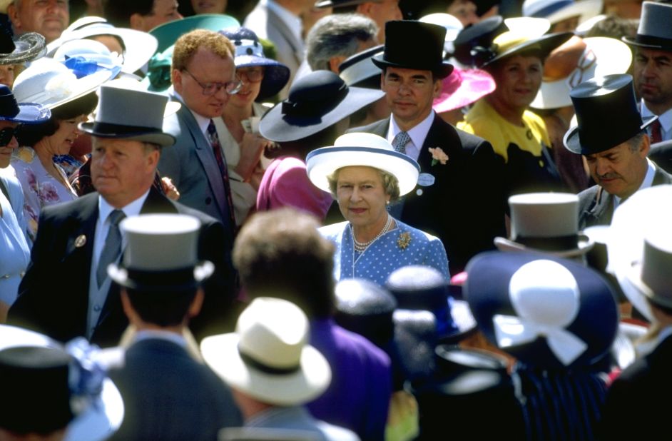 Despite being one of the UK's best-known owners and breeders of racehorses, with around 30 horses currently in training, the queen has yet to claim victory at the Epsom Derby. 