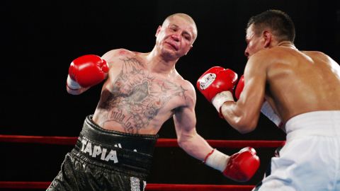 Johnny Tapia fights Manuel Medina in a 2002 IBF featherweight championship bout at Madison Square Garden in New York.