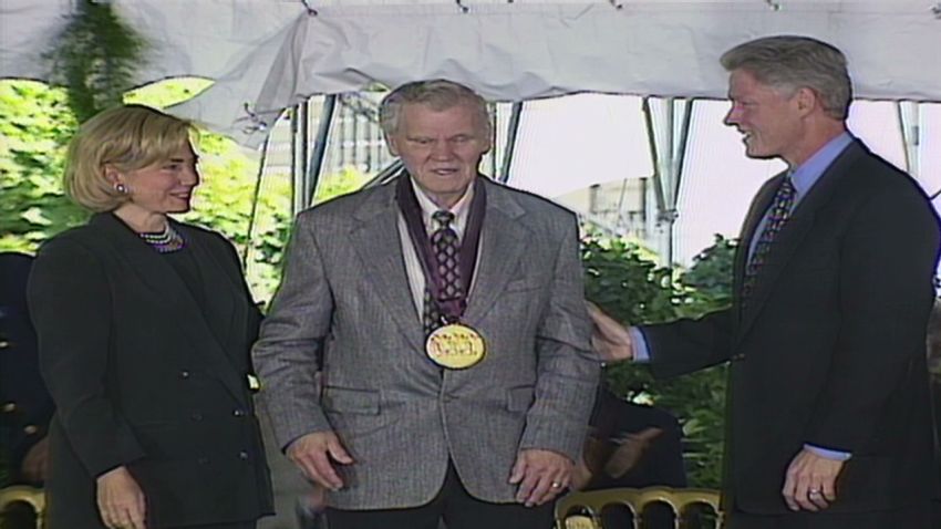 von doc watson national medal of arts_00005305