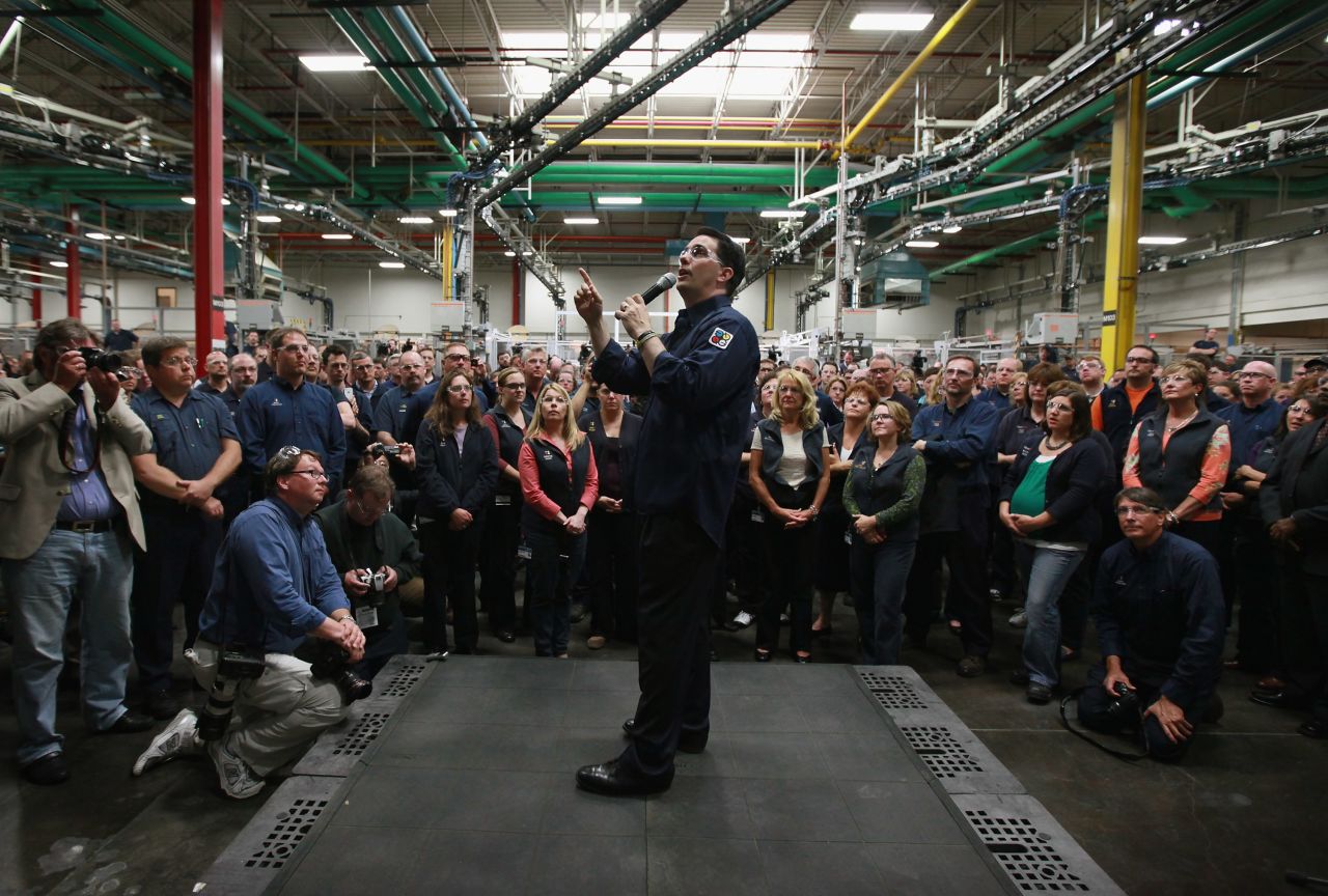 Walker visits Quad Graphics during a campaign stop in Sussex, Wisconsin, on June 1.