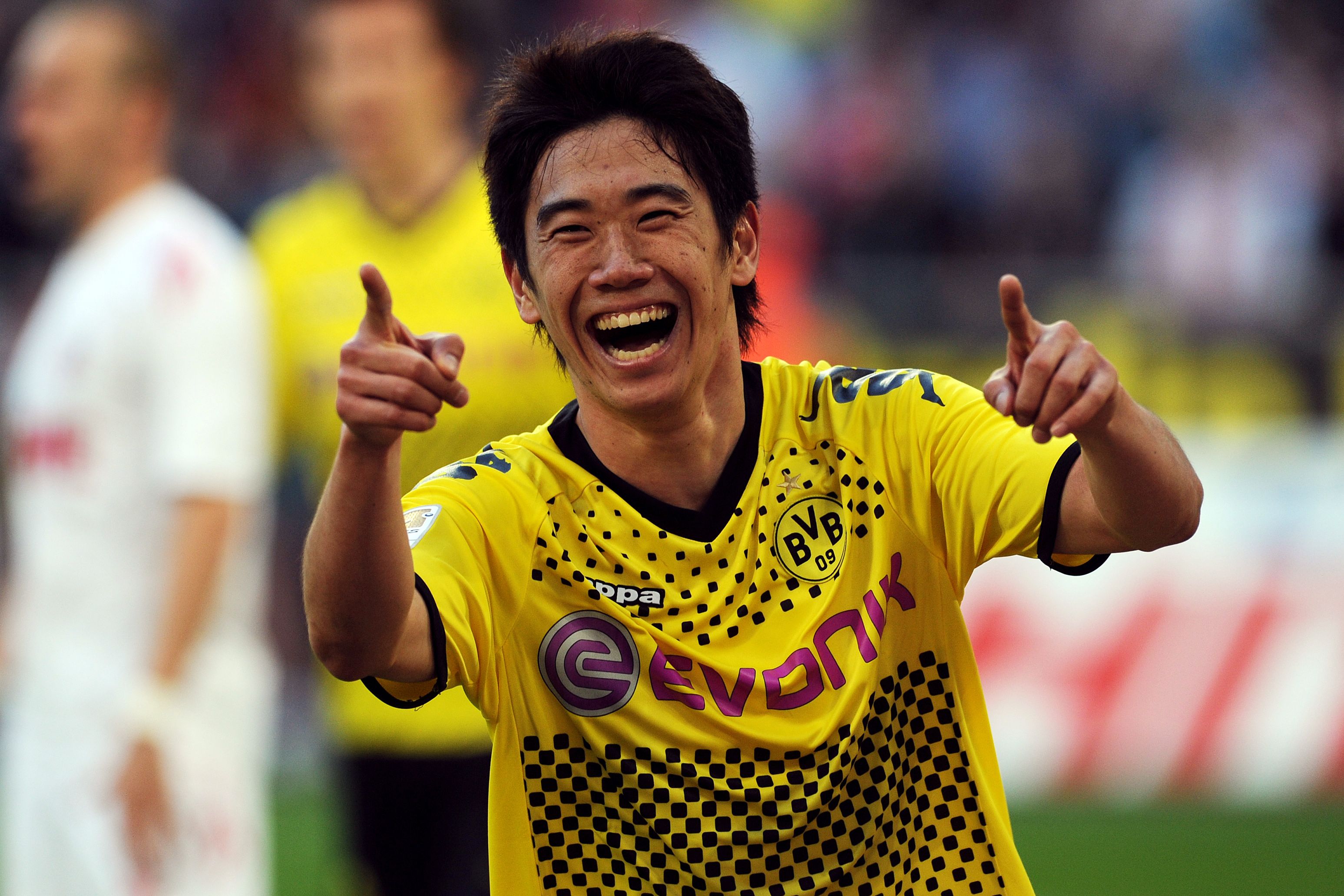 Manchester United to sign Dortmund's Japan star Kagawa | CNN