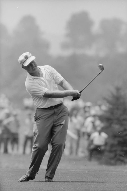 Nicklaus secured his first major title at the 1962 U.S. Open at Oakmont during his first full season on the PGA Tour.