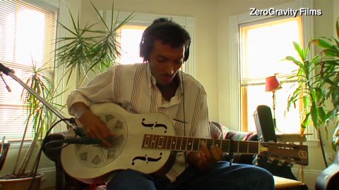 Omara Bombino Moctar Guitar Hero Of The Desert Cnn