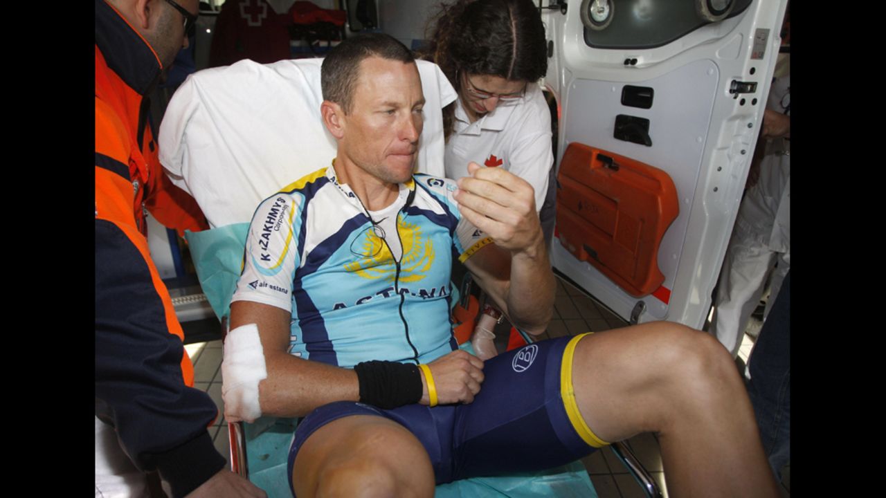 In 2009, Armstrong suffered a broken collarbone after falling during a race in Spain.