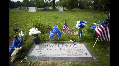 The grave of Joe Paterno is at Spring Creek Presbyterian Cemetery in State College, Pennsylvania. 