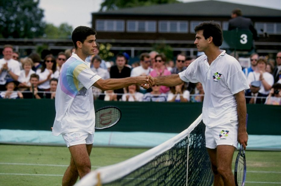 However, he struggled in his early years there. After two first-round exits, a youthful Sampras lost to fellow American Derrick Rostagno in round two in 1991.