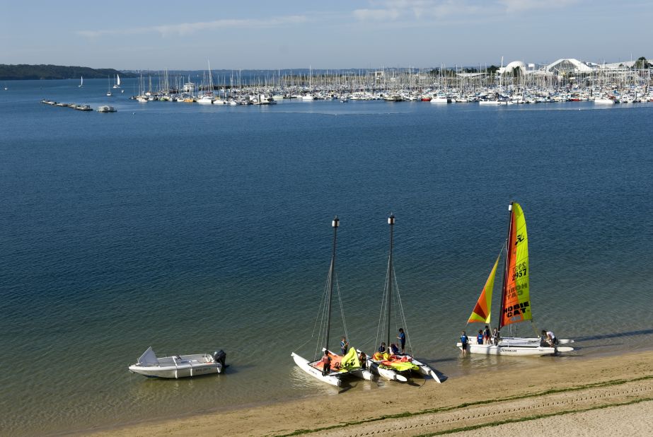 Located in a stunning bay, the water surrounding Brest is always protected and makes for perfect sailing. There are also plenty of  sandy beaches and picturesque fishing villages to explore in the area.
