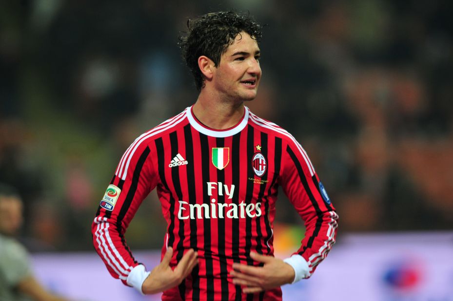 AC Milan's Brazil international forward Alexandre Pato has been negotiating with Corinthians over a return to his homeland as he seeks to revive his career ahead of the 2014 World Cup.