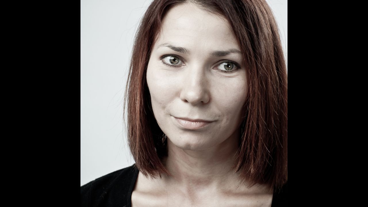 While she's nervous about starting life as an American, Kristina Arnaoutova, formerly of Obninsk, Russia, said the American people's welcoming attitude will help her adapt to her new country. "I feel more positivity and optimism here. America is all about immigration, too. Two hundred years ago, people came from Europe, it's all immigrants. It's just a difference of time."