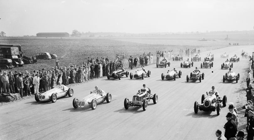 After a gap of 21 years, the British Grand Prix returned to the motor racing calendar in October 1948 at Silverstone, which had recently been built on a disused World War II airfield.