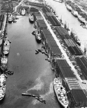 But with the emergence of bigger cargo ships in the 1960s, the shipping industry was forced to move to deep-water ports just outside London in Essex. By the 1970s, London's Docklands had become a deserted wasteland.