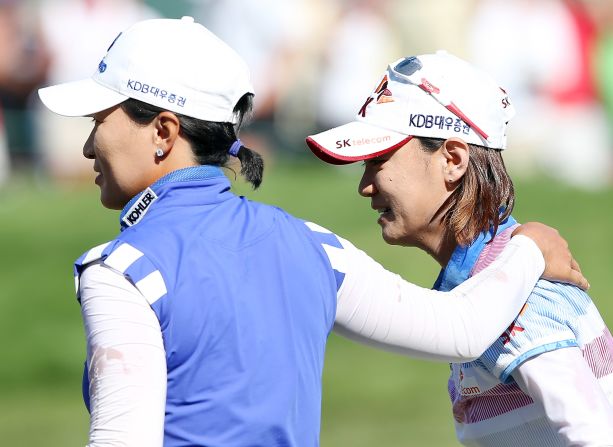 She was congratulated by compatriot Se Ri Pak, left, who inspired a new generation of Korean golfers when she won the same tournament at the same venue in 1998.