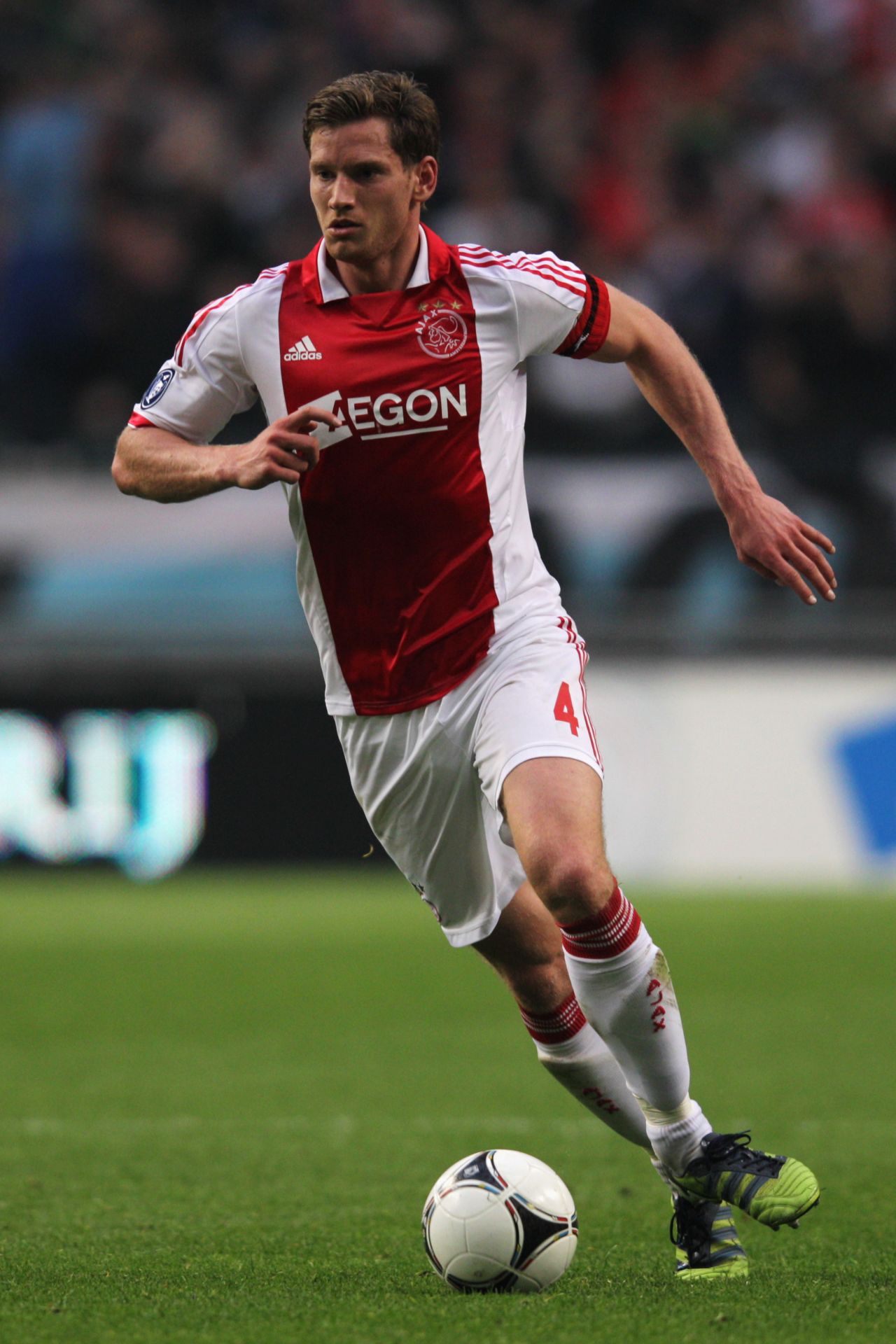 Belgium's Jan Vertonghen made his debut for Dutch champions Ajax in 2006. Before moving to English Premier League club Spurs, the Belgian studied sport marketing at the Johan Cruyff University in between his training and matches.