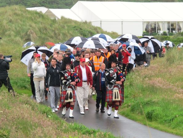 Trump played up to his Scottish roots, entertaining those in attendance with complimentary shortbread, whiskey and a spot of traditional music.