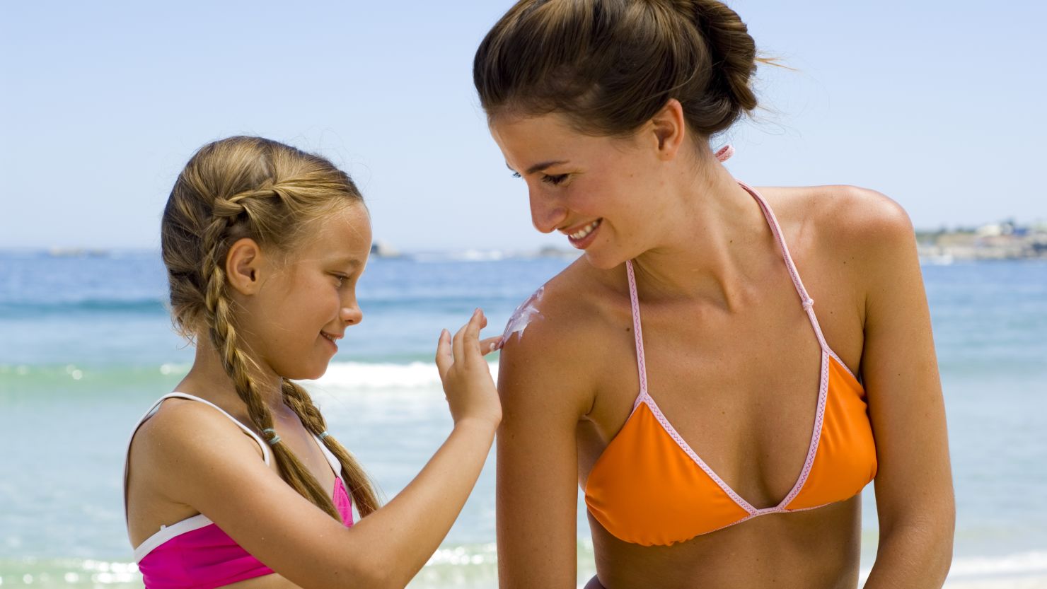 Dermatologist's Guide to Total Sun Protection: Favorite UPF Clothing, Hats,  Sunscreen, & More! 