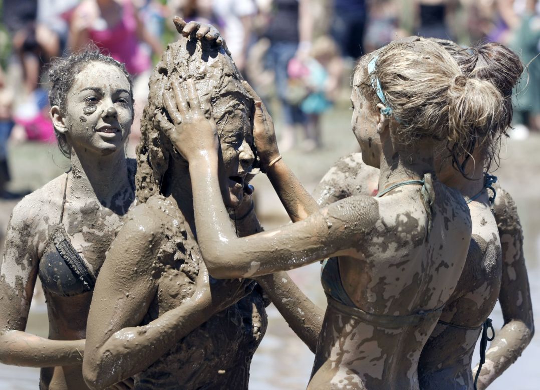 Photos 'Mud Day' in Michigan CNN