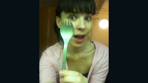 Dana DeArmond uses humor to make a personal connection with her Twitter fans.