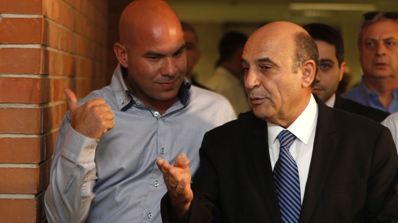 Chairman Shaul Mofaz, right, announced Tuesday that his Kadima party would withdray from Benjamin Netanyahu's coalition.