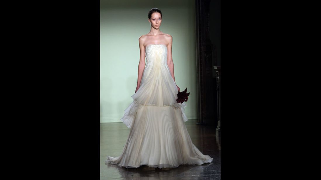 First Look: Simply Vera Vera Wang Fall 2011 Collection - Lady and the Blog