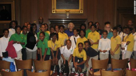 Retired U.S. Supreme Court Justice Sandra Day O'Connor meets with students at an iCivics event in Washington, D.C.
