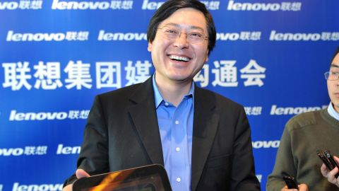 Yang Yuanqing, the CEO of China's biggest PC maker gave a portion of his bonus to employees. 
