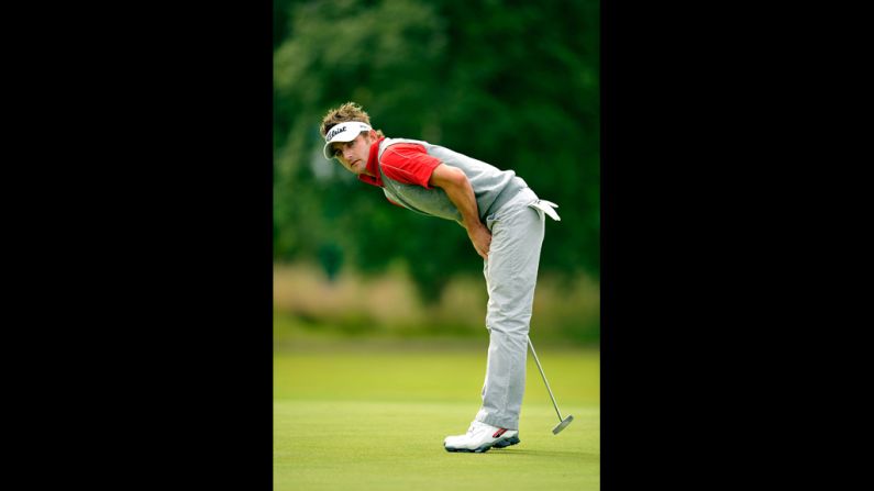 Jbe Kruger of South Africa makes some moves Thursday.