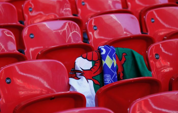 Despite the team being known as "the Bluebirds," Cardiff's players will now wear red shirts bearing a dragon on the club crest.