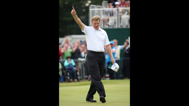 Ernie Els reacts to a birdie putt on the 18th green Sunday.
