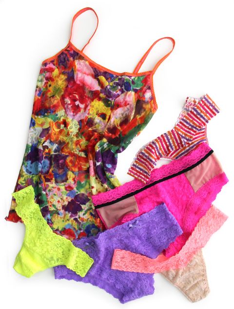 Hanky Panky has been manufacturing lingerie in the United States since its inception 1977. While many apparel designers source materials abroad, 100% of the fabrics and trims used to make Hanky Panky's Signature Lace thongs and panties are knitted in the United States. 
