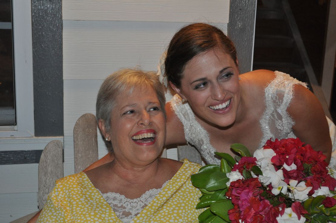 Before her death, Renee Mosier was able to make a last trip to her daughter's wedding.