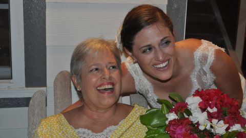Before her death, Renee Mosier was able to make a last trip to her daughter's wedding.