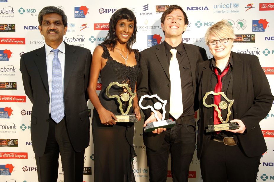 (Right to left) Demelza Bush, Craig McKune and Verashni Pillay are jointly-awarded the Digital Journalism Award.