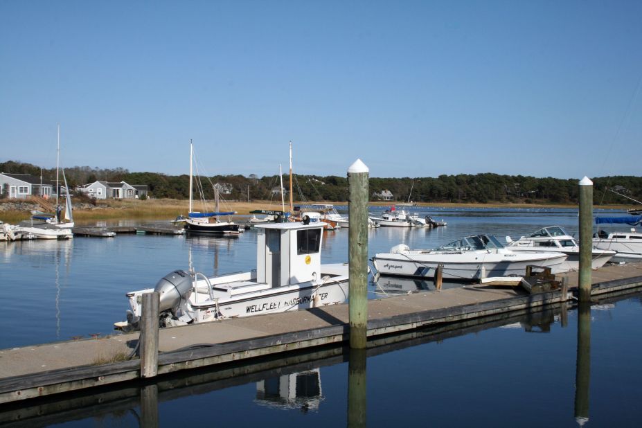 Wellfleet is located in the middle of Massachusetts' Cape Cod, offering summer visitors a choice of swimming, seafood, sailing, kayaking and other sports. Many guests rent houses by the week and enjoy the community's offerings. 