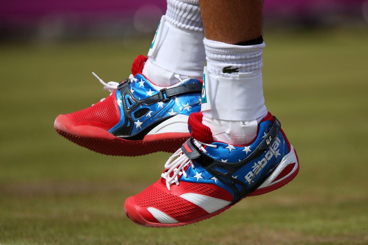 Andy Roddick donned star-spangled shoes for the tennis competition.
