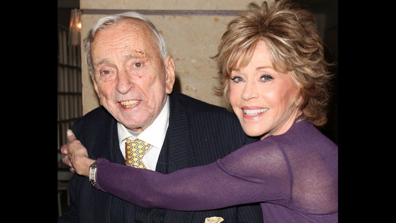 Vidal and Jane Fonda embrace at the Stoney Awards in 2011.