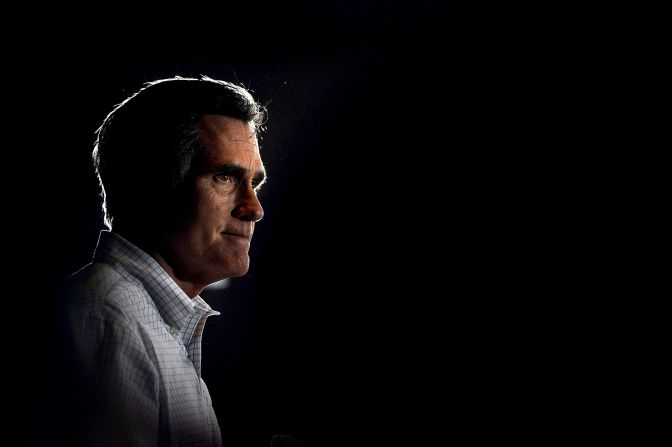 Many Americans may think that Mitt Romney's speaking style is how a commander in chief should talk, says John McWhorter, a linguist and political commentator, but that perception -- informed by memories of FDR, JFK and Martin Sheen's President Bartlett on "West Wing" -- is now out of step with what really stirs people in their guts about public figures.