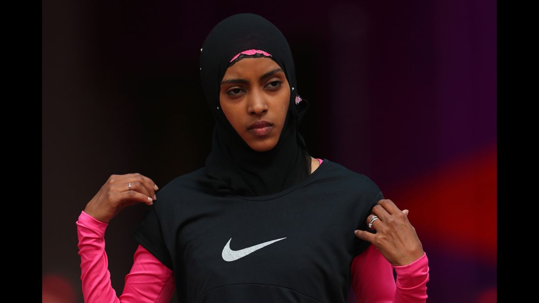 Fatima Sulaiman Dahman of Yemen competes in women's 100-meter heats. 
