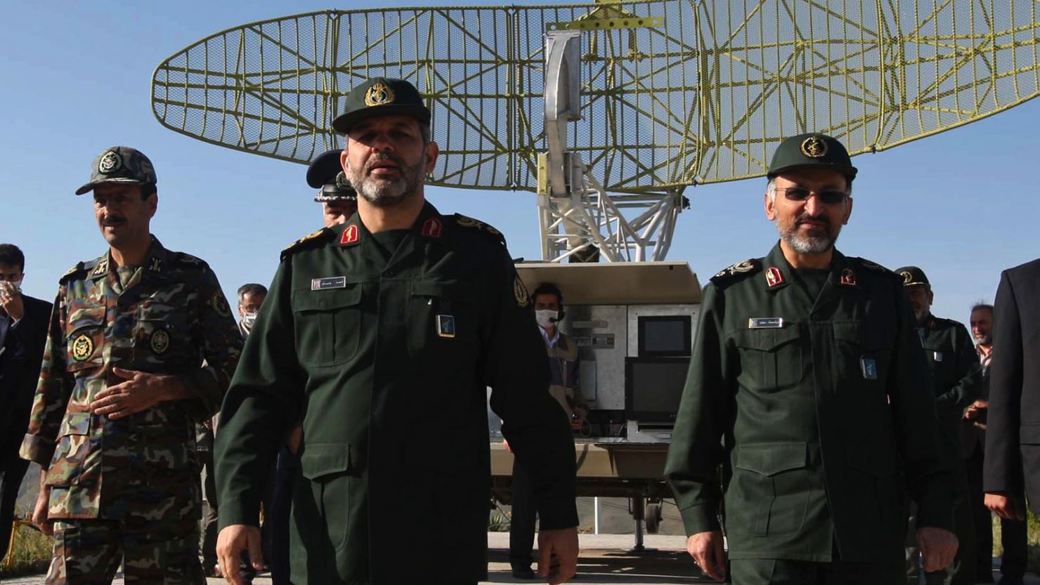 Defense Minister Ahmad Vahidi (C, file photo) said that the test launch of the new Fateh-110 missile was a success.