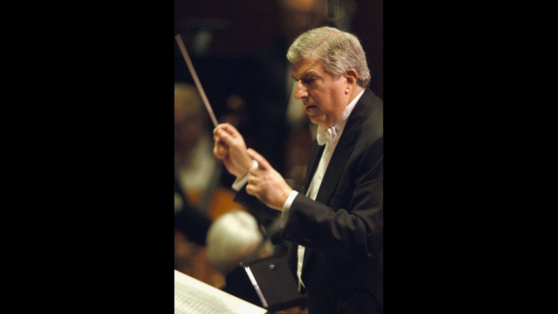 <a href="http://www.cnn.com/2012/08/07/us/us-marvin-hamlisch-obit/index.html">Marvin Hamlisch</a>, a prolific American composer, died August 6 after a more than four-decade career that spanned film, music, television and theater. He was 68.