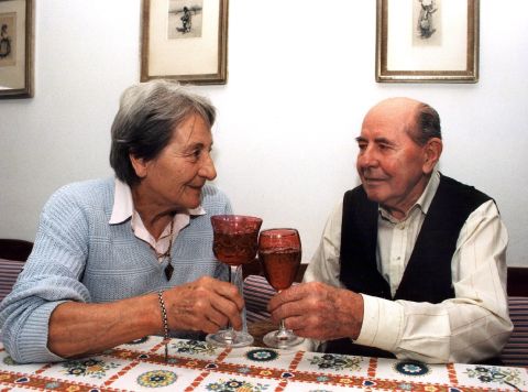 They celebrated their golden wedding anniversay in 1998, but Emil passed away two years later after a long period of ill health. 