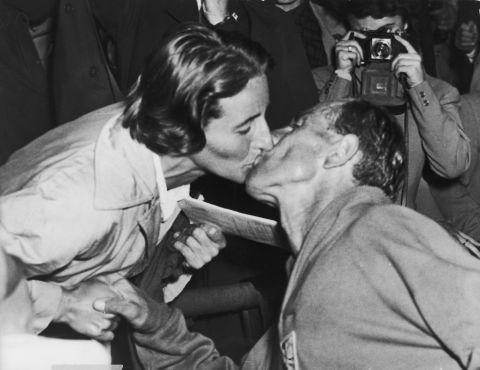 One of the most famous kisses in sports history as Zatopek was on his way to triple triumph in Helsinki and his wife Dana Zatopkova won javelin gold for Czechoslovakia.