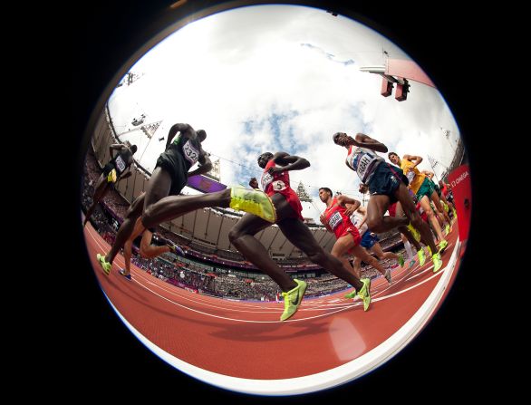 A total of 42 runners contested in the men's 5,000m qualifier -- including Great Britain's 10,000m gold medal winner Mo Farah. The Somali-born Briton finished third in his heat to reach Saturday's final.